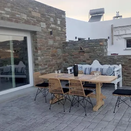 Sea Melody Tinos 2 *