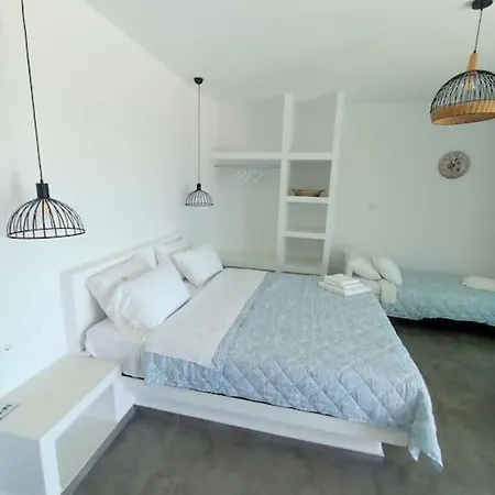 Sea Melody Tinos 2 *