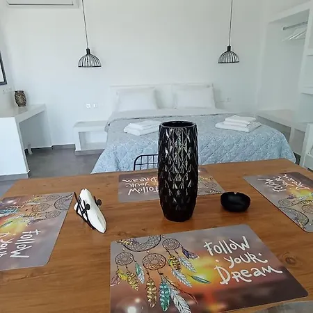 Sea Melody Tinos 2 *