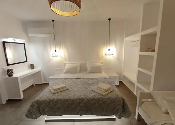 Sea Melody Tinos 2 *